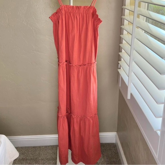NWOT: Sleeveless Maxi Dress Size Medium in Coral / Burnt Orange - Picture 1 of 5